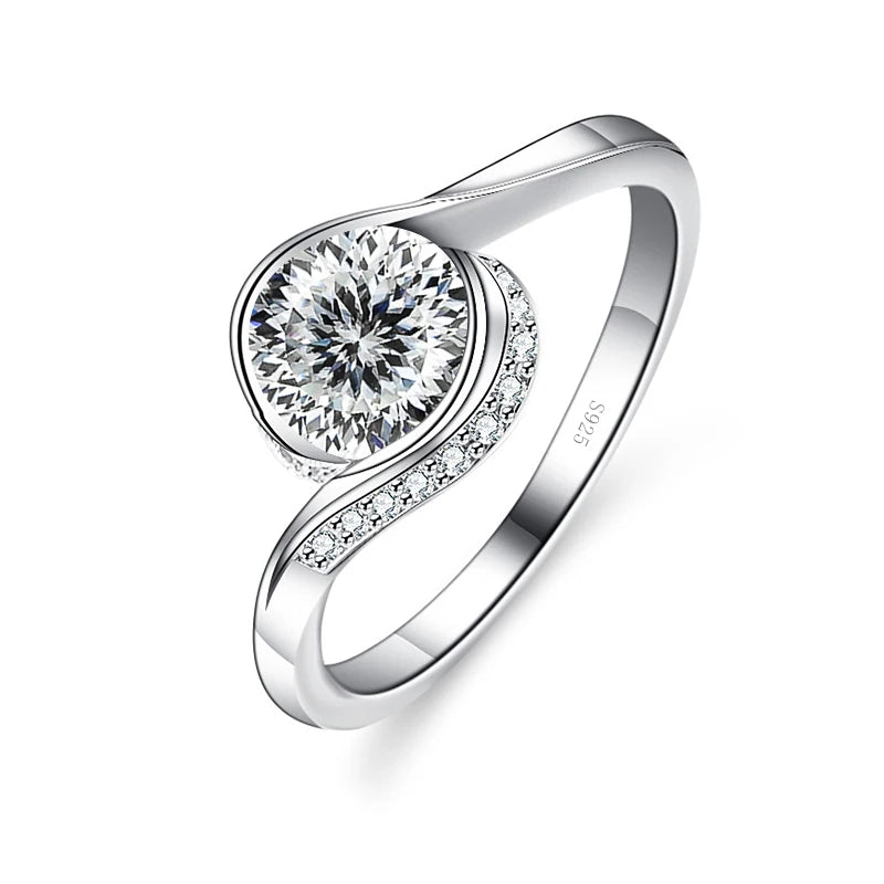 Twist-Ring – 925 Silber, Moissanit 1 CT, gedrehtes Banddesign