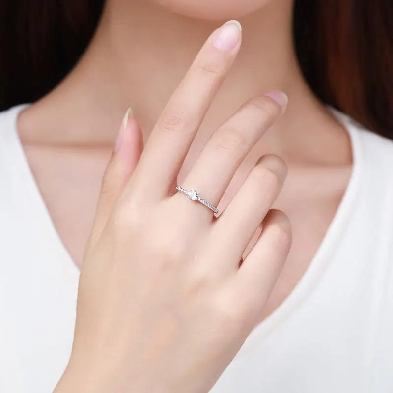Klassik-Ring – 925 Silber, weißer Moissanit, 4,5 mm Rundschliff