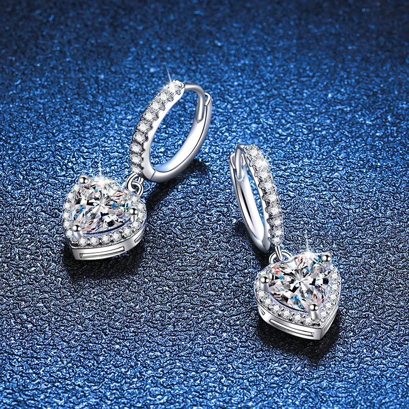 Herz Ohrringe | 925 Sterling Silber | Moissanit Herzschliff | 1 Karat | GRA